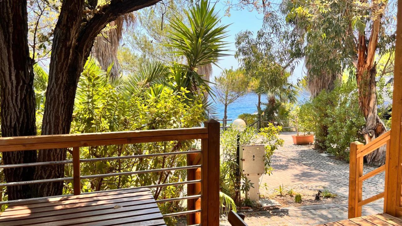 Villaggio Dei Fiori سانريمو المظهر الخارجي الصورة