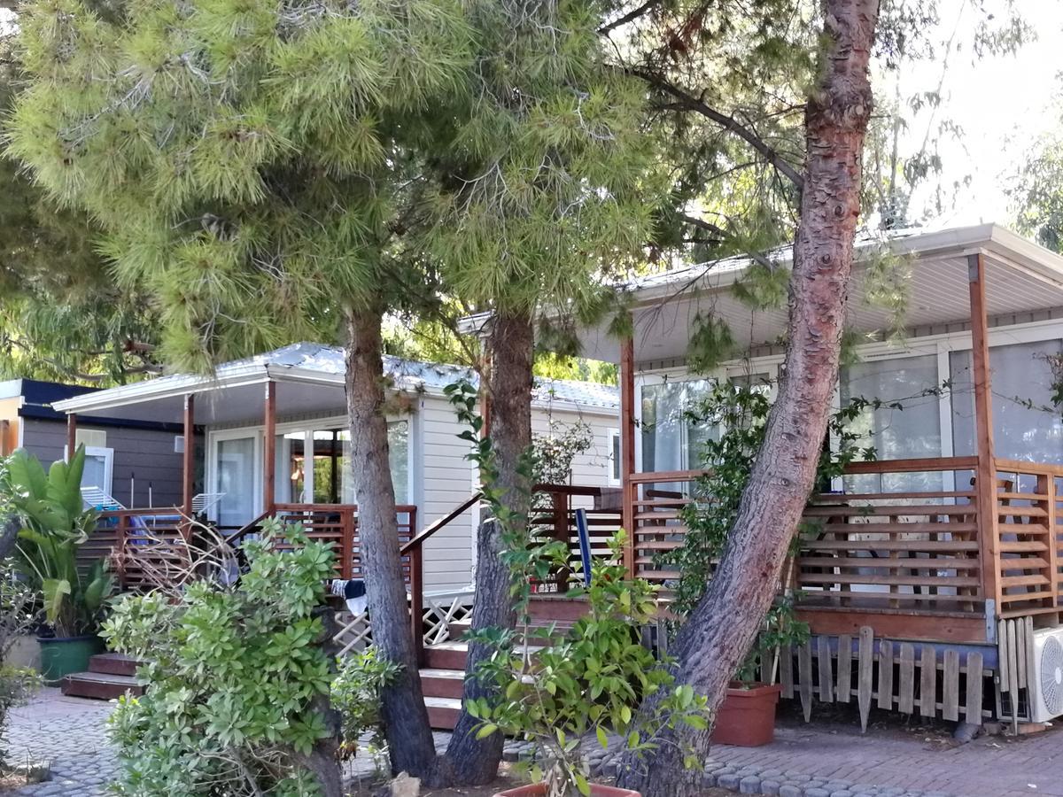 Villaggio Dei Fiori سانريمو المظهر الخارجي الصورة